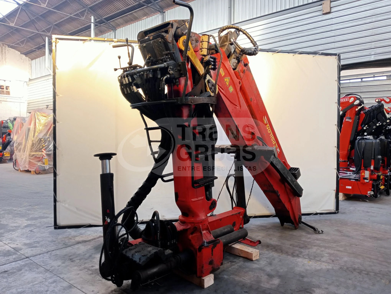 Grúa forestal Epsilon E165Z95 - Loader crane for Forestry equipment: picture 4 Grúa forestal Epsilon E165Z95 - Loader crane for Forestry equipment: picture 4
