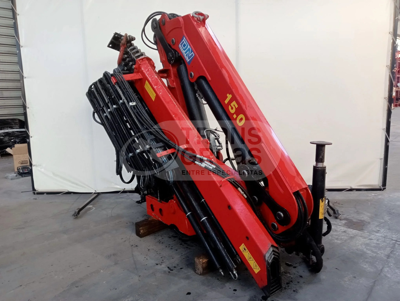 Grúa hidráulica DN 15055 - Loader crane: picture 1 Grúa hidráulica DN 15055 - Loader crane: picture 1