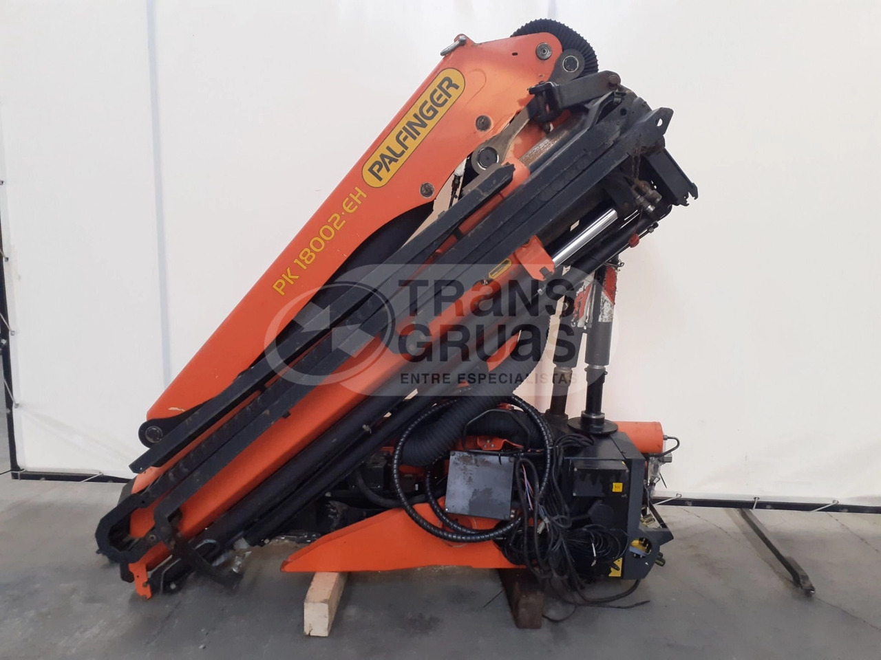 Grúa palfinger PK18002EH - Loader crane for Truck: picture 2 Grúa palfinger PK18002EH - Loader crane for Truck: picture 2