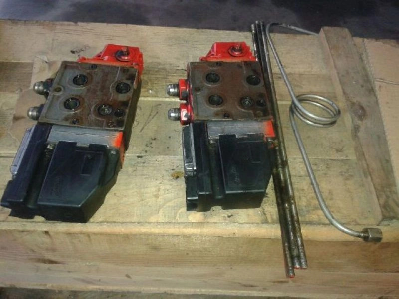 Bandejas para 2 funciones suplementarias - Spare parts for Crane: picture 1 Bandejas para 2 funciones suplementarias - Spare parts for Crane: picture 1