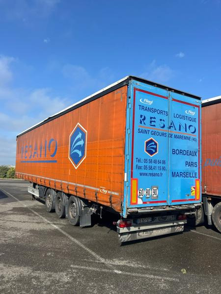 Fliegl - Curtainsider semi-trailer: picture 5 Fliegl - Curtainsider semi-trailer: picture 5