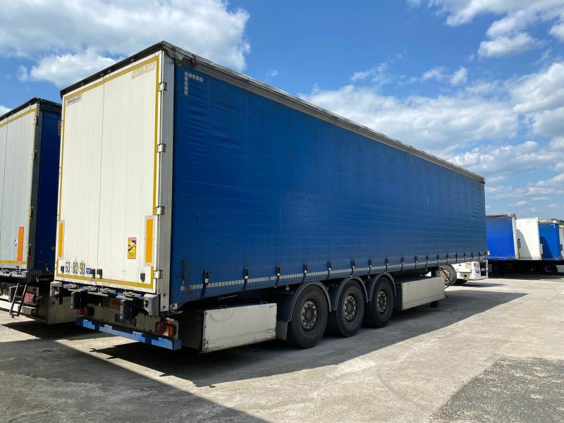 Fruehauf - Curtainsider semi-trailer: picture 2 Fruehauf - Curtainsider semi-trailer: picture 2