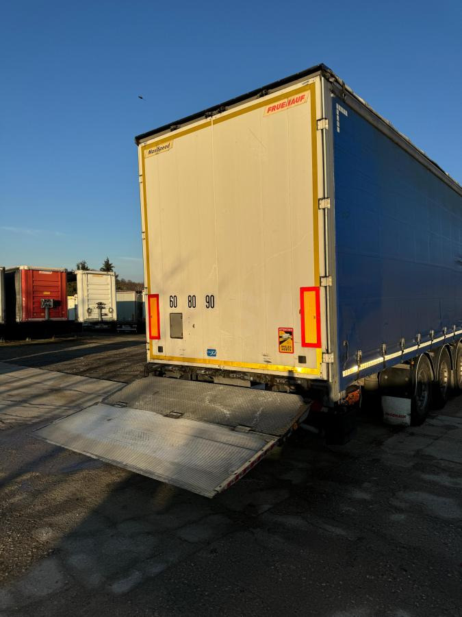 Fruehauf - Curtainsider semi-trailer: picture 2 Fruehauf - Curtainsider semi-trailer: picture 2