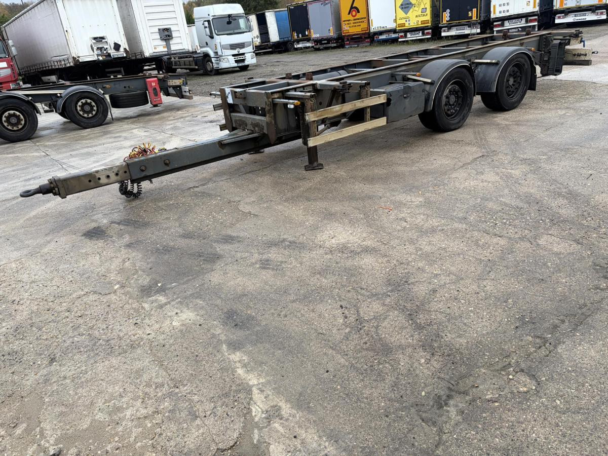 Fruehauf - Container transporter/ Swap body trailer: picture 5 Fruehauf - Container transporter/ Swap body trailer: picture 5