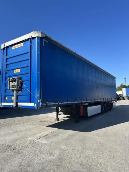 Fruehauf - Curtainsider semi-trailer: picture 1 Fruehauf - Curtainsider semi-trailer: picture 1
