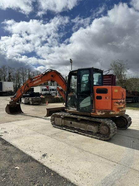 Hitachi ZX85USB-5A - Wheel excavator: picture 1 Hitachi ZX85USB-5A - Wheel excavator: picture 1