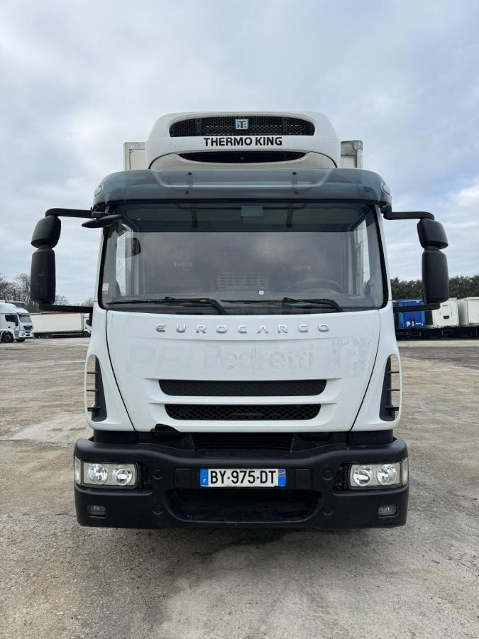 Iveco Eurocargo 160E30 - Refrigerator truck: picture 4 Iveco Eurocargo 160E30 - Refrigerator truck: picture 4