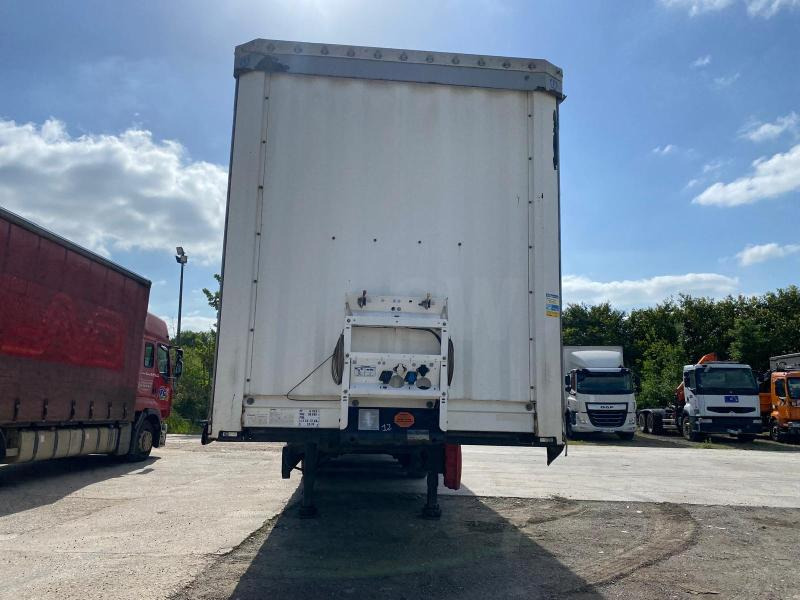 Krone - Curtainsider semi-trailer: picture 5 Krone - Curtainsider semi-trailer: picture 5