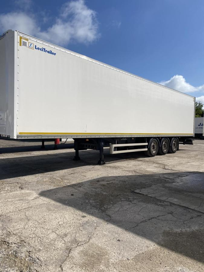 Lecitrailer - Closed box semi-trailer: picture 3 Lecitrailer - Closed box semi-trailer: picture 3