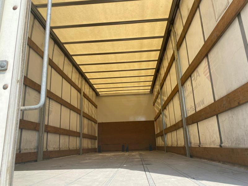 MAN TGX 18.360 - Curtainsider truck: picture 3 MAN TGX 18.360 - Curtainsider truck: picture 3
