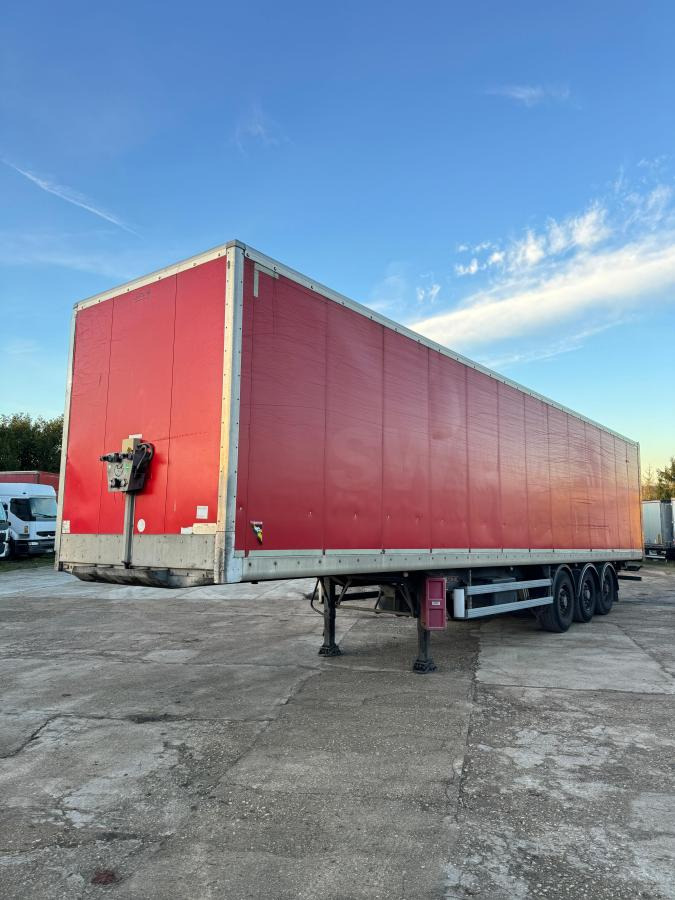 Samro - Closed box semi-trailer: picture 1 Samro - Closed box semi-trailer: picture 1