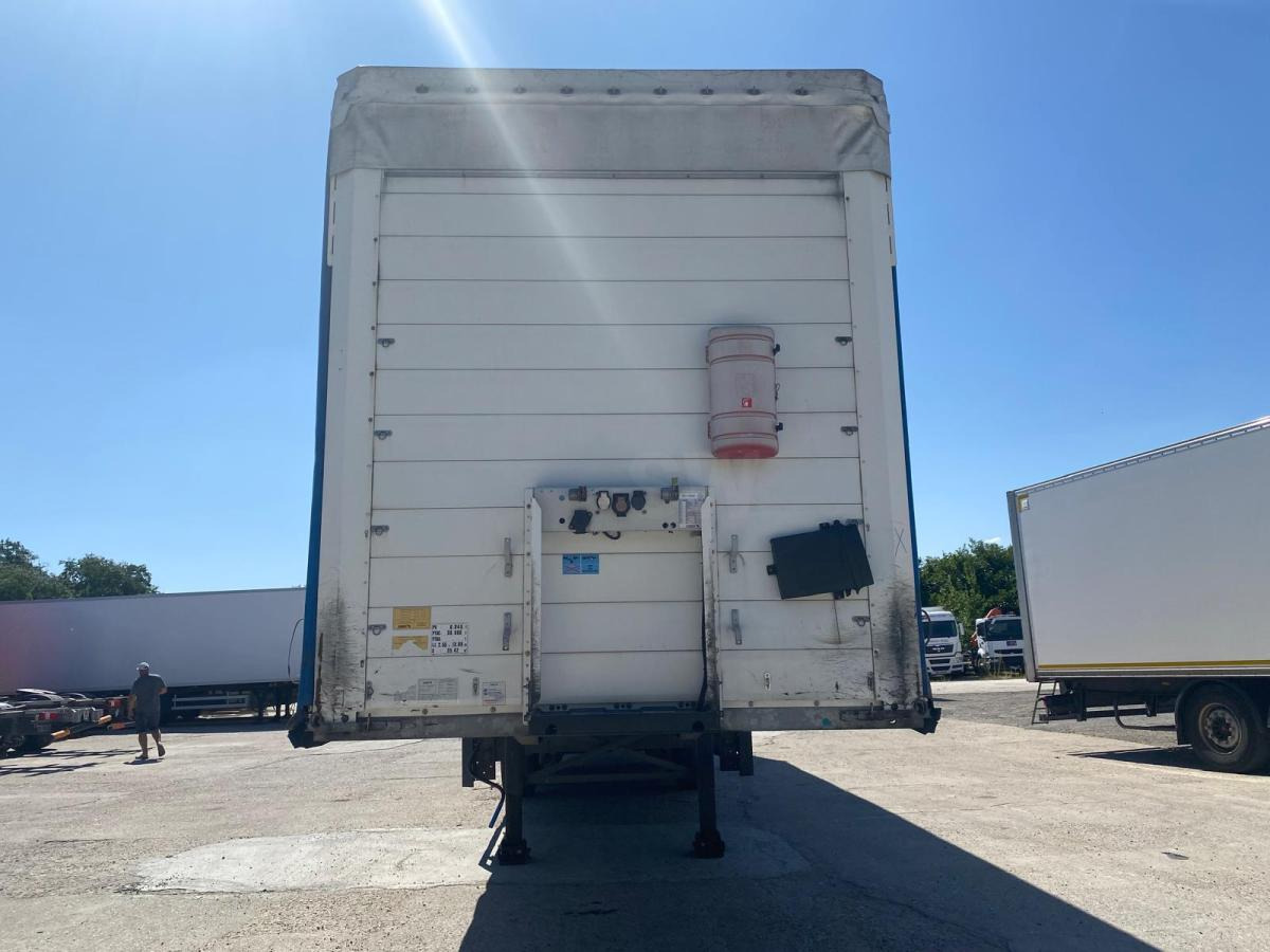 Schmitz Cargobull - Curtainsider semi-trailer: picture 5 Schmitz Cargobull - Curtainsider semi-trailer: picture 5