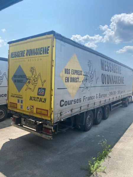 Schmitz Cargobull - Curtainsider semi-trailer: picture 1 Schmitz Cargobull - Curtainsider semi-trailer: picture 1