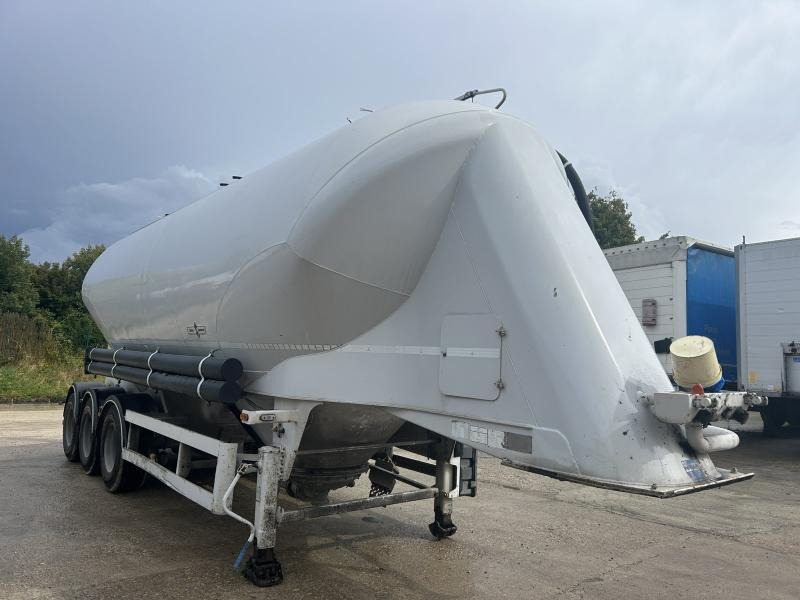 Spitzer - Tank semi-trailer: picture 5 Spitzer - Tank semi-trailer: picture 5