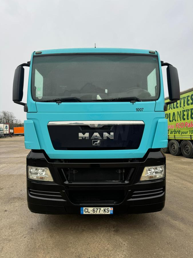 MAN TGX 18.400 - Tractor unit: picture 2 MAN TGX 18.400 - Tractor unit: picture 2