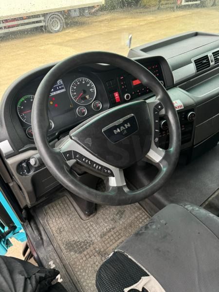 MAN TGX 18.400 - Tractor unit: picture 4 MAN TGX 18.400 - Tractor unit: picture 4