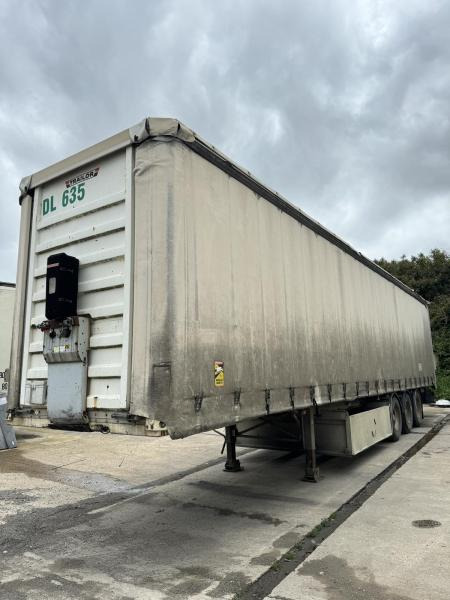 Trailor - Curtainsider semi-trailer: picture 1 Trailor - Curtainsider semi-trailer: picture 1