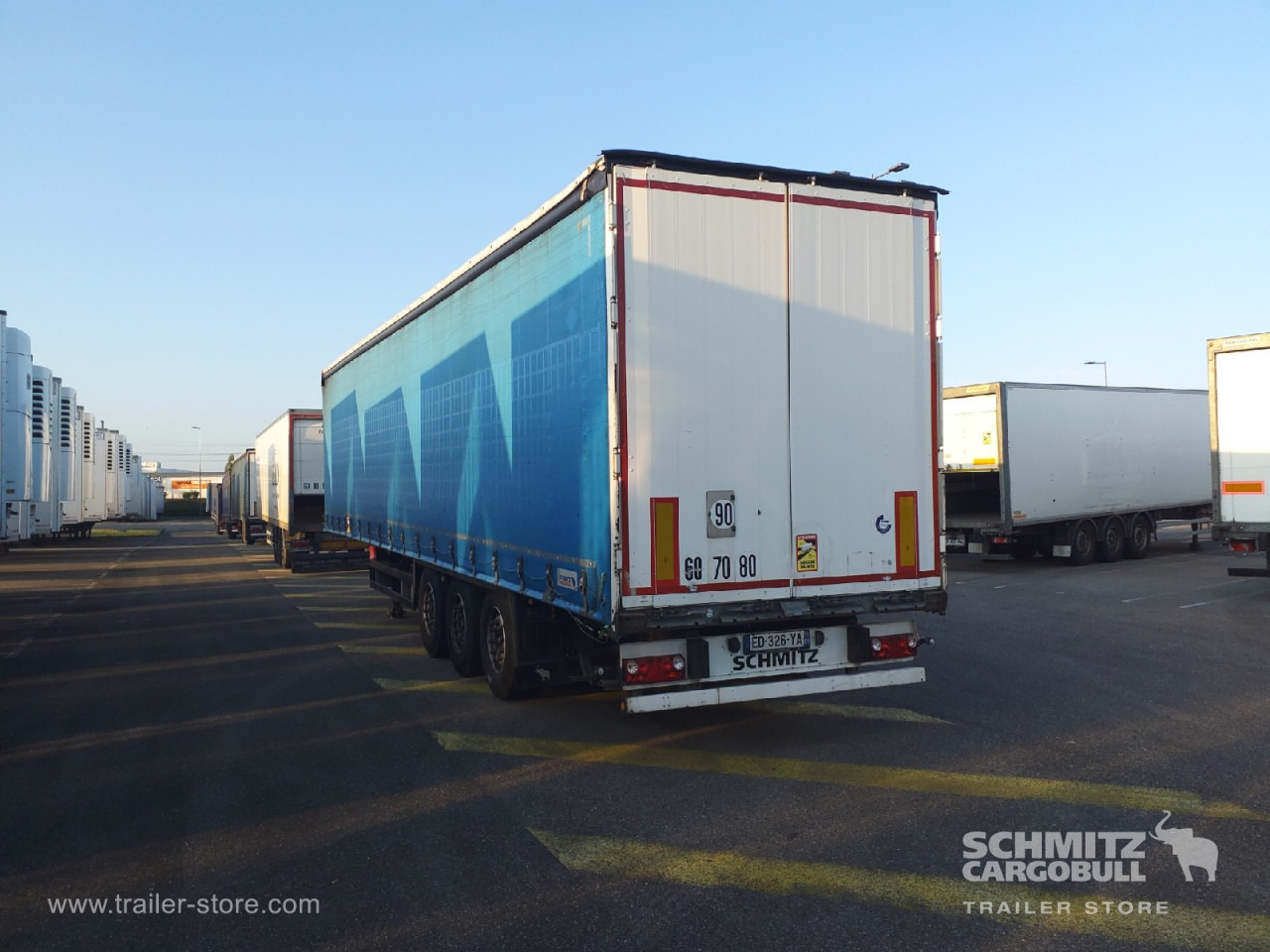 SCHMITZ Curtainsider Standard - Curtainsider semi-trailer: picture 2 SCHMITZ Curtainsider Standard - Curtainsider semi-trailer: picture 2
