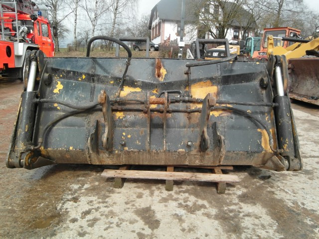 4 in 1 Schaufel (Klappschaufel) - Loader bucket: picture 5 4 in 1 Schaufel (Klappschaufel) - Loader bucket: picture 5