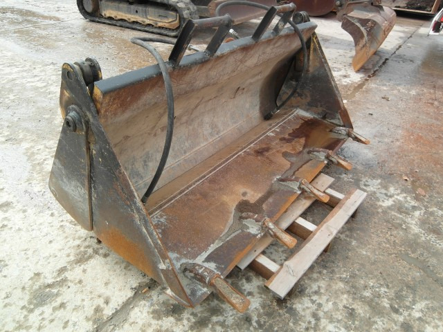 4 in 1 Schaufel (Klappschaufel) - Loader bucket: picture 2 4 in 1 Schaufel (Klappschaufel) - Loader bucket: picture 2