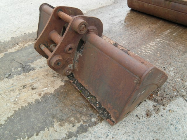Retromatic - Excavator bucket for Construction machinery: picture 3 Retromatic - Excavator bucket for Construction machinery: picture 3