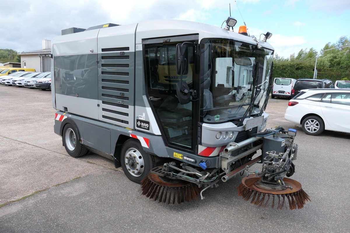 560 Hygion KLIMA - Road sweeper: picture 2 560 Hygion KLIMA - Road sweeper: picture 2
