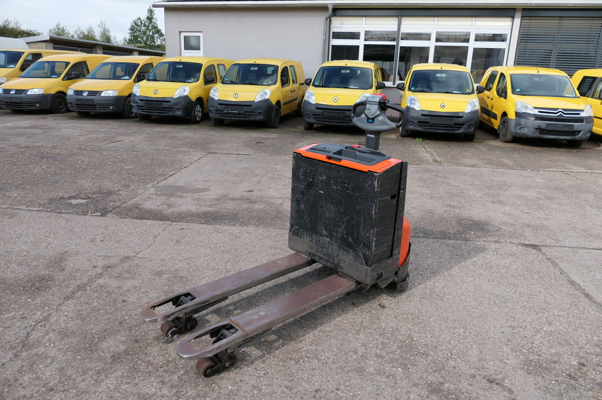 BT LWE 160 Batterie 26/2024 - Pallet truck: picture 2 BT LWE 160 Batterie 26/2024 - Pallet truck: picture 2