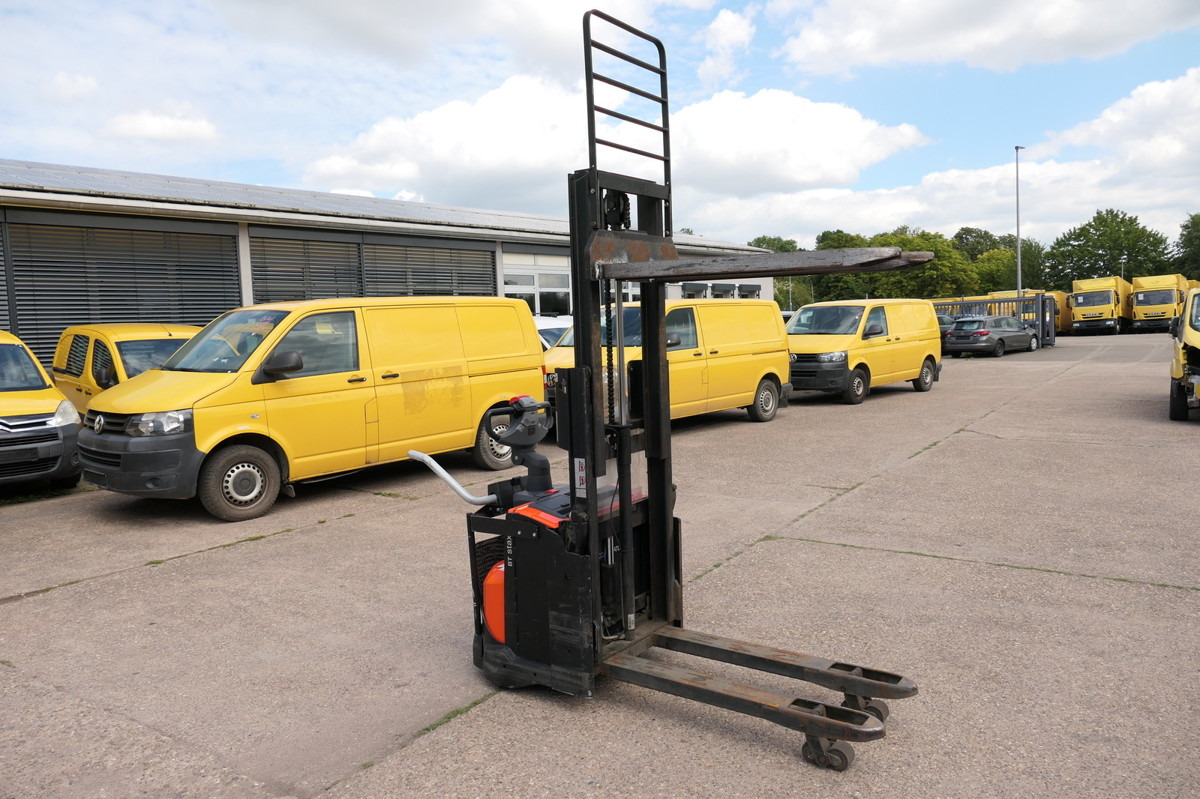 BT SWE 200D Batterie 04/2019 - Pallet truck: picture 1 BT SWE 200D Batterie 04/2019 - Pallet truck: picture 1