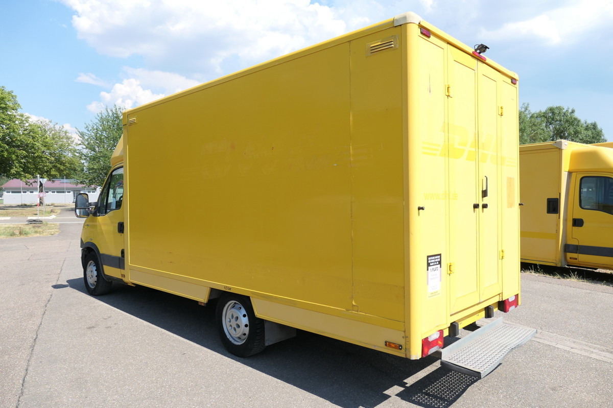 IVECO Daily 35 S11 C30C AUTOMATIK KAMERA Regale LUFT D - Box van: picture 4 IVECO Daily 35 S11 C30C AUTOMATIK KAMERA Regale LUFT D - Box van: picture 4