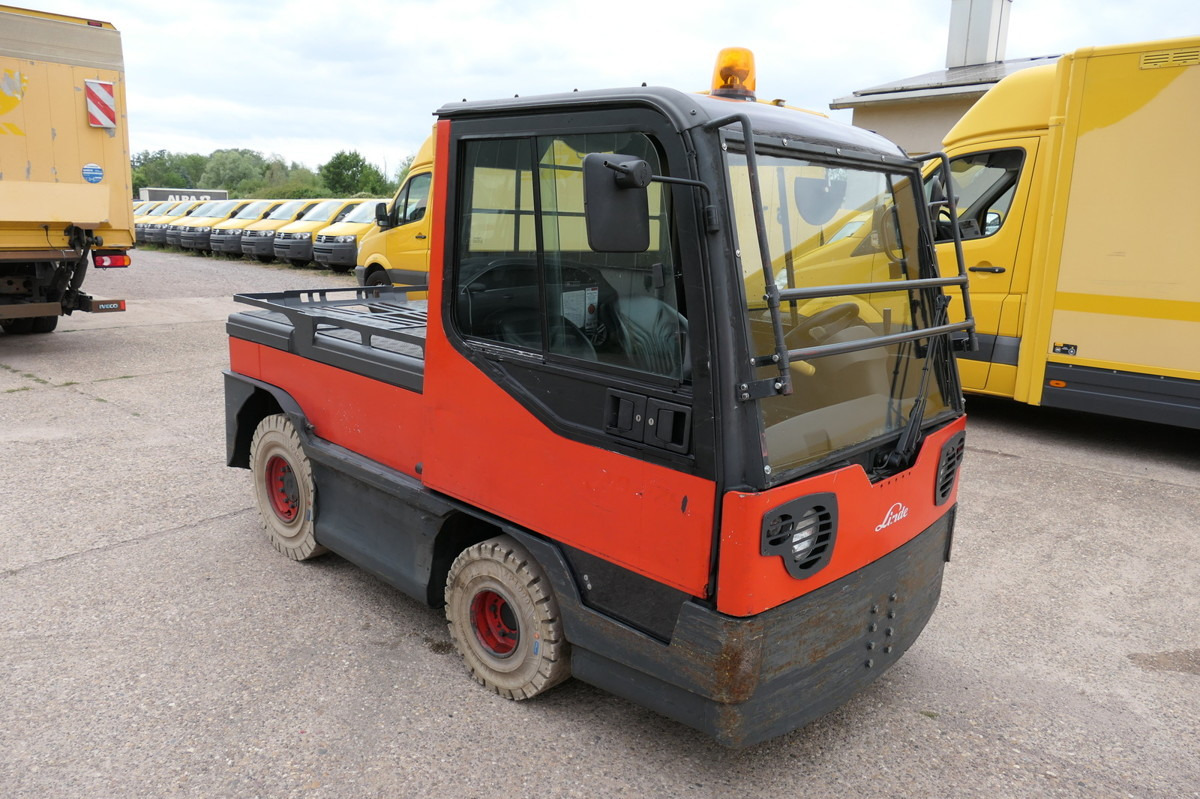 LINDE P250 Schlepper AHK Batterie 24/2021 Schiebetüren - Tow tractor: picture 2 LINDE P250 Schlepper AHK Batterie 24/2021 Schiebetüren - Tow tractor: picture 2
