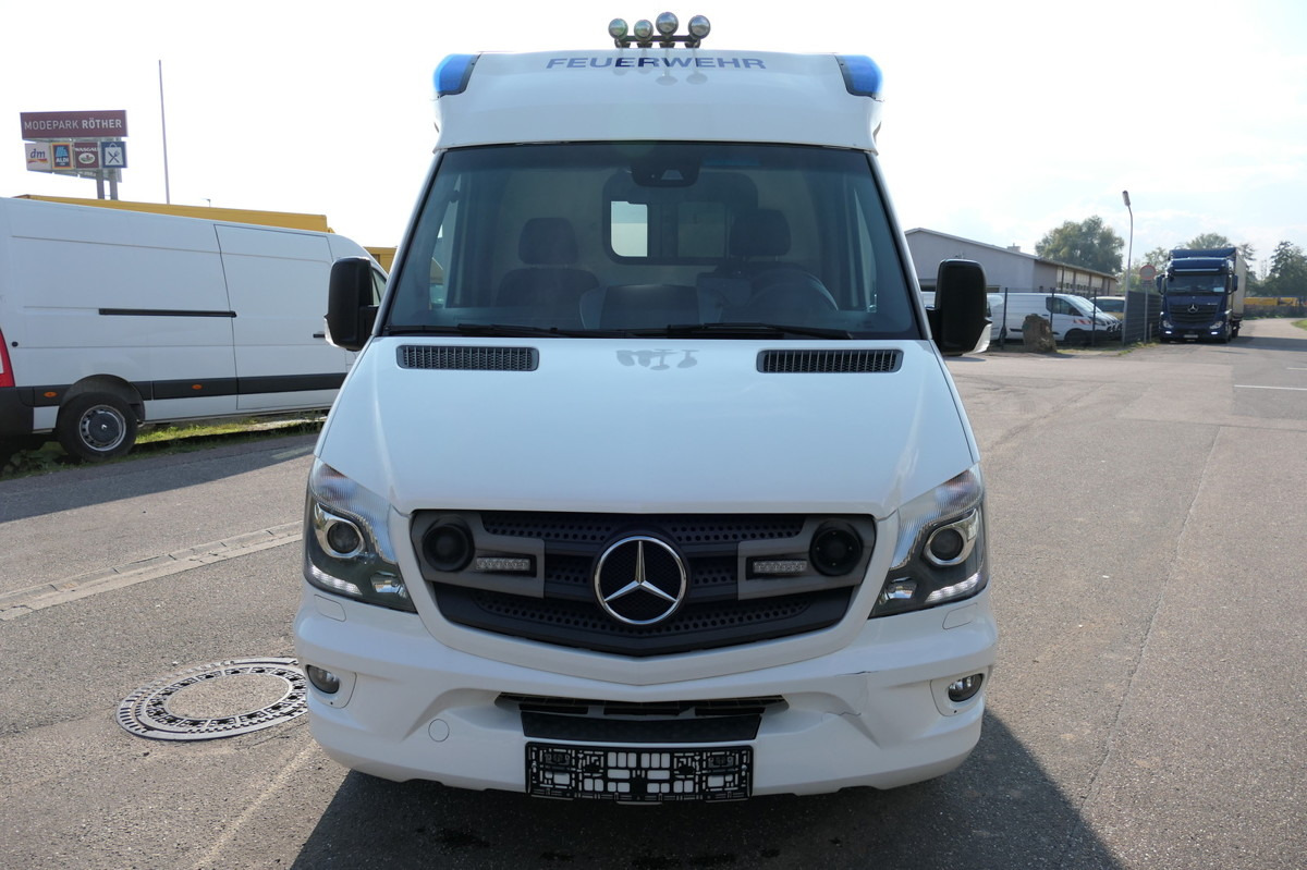 MERCEDES-BENZ 319 Sprinter 6-Zylinder Rettungswagen  Strobel - Ambulance: picture 2 MERCEDES-BENZ 319 Sprinter 6-Zylinder Rettungswagen  Strobel - Ambulance: picture 2