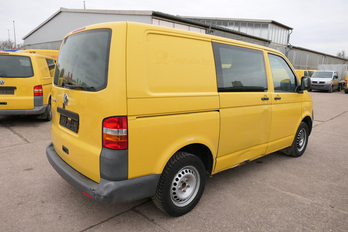 VW T5 Transporter 1.9 TDI 2-Sitzer PARKTRONIK 2xSCH - Small van: picture 4 VW T5 Transporter 1.9 TDI 2-Sitzer PARKTRONIK 2xSCH - Small van: picture 4