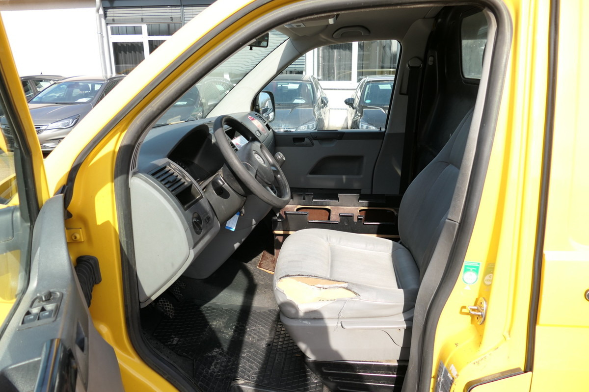 Leasing of VW T5 Transporter 1.9 TDI PARKTRONIK 2xSCHIEBETÜR VW T5 Transporter 1.9 TDI PARKTRONIK 2xSCHIEBETÜR: picture 9