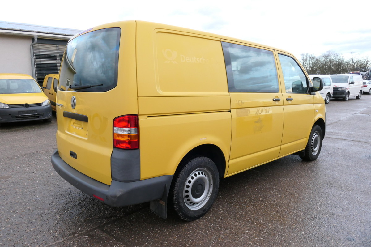 VW T5 Transporter 1.9 TDI PARKTRONIK 2xSCHIEBETÜR - Small van: picture 4 VW T5 Transporter 1.9 TDI PARKTRONIK 2xSCHIEBETÜR - Small van: picture 4