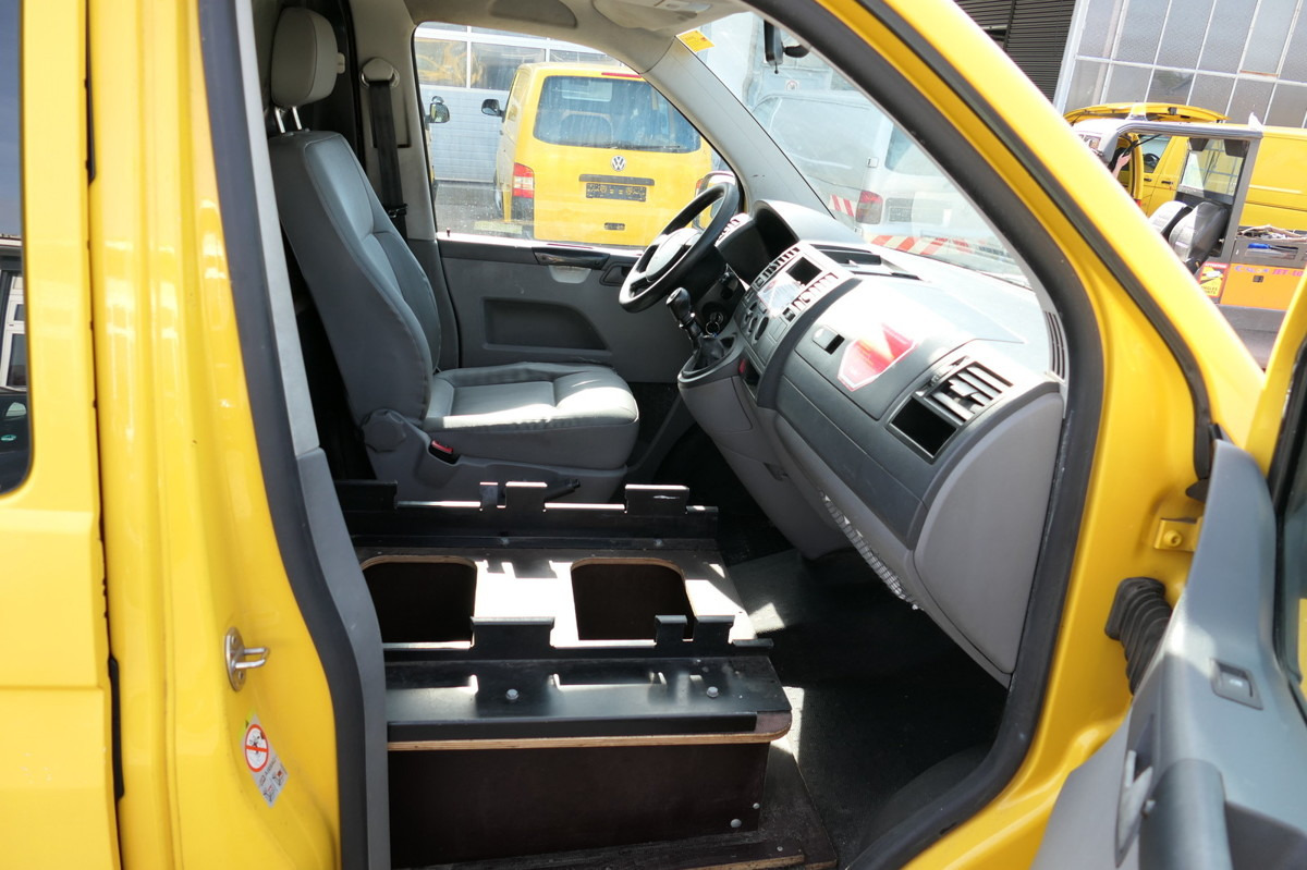 Leasing of VW T5 Transporter 1.9 TDI PARKTRONIK 2xSCHIEBETÜR VW T5 Transporter 1.9 TDI PARKTRONIK 2xSCHIEBETÜR: picture 7