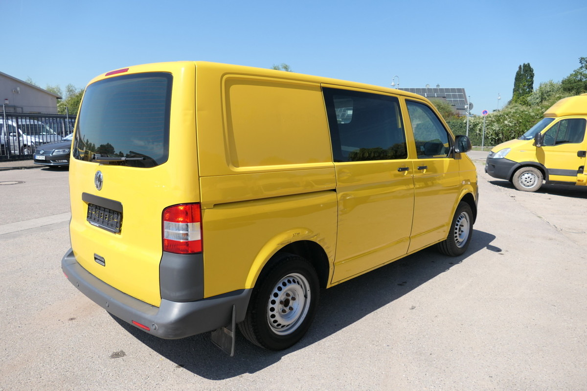 VW T5 Transporter 2.0 TDI PARKTRONIK EURO-5 2xSCHIE - Small van: picture 4 VW T5 Transporter 2.0 TDI PARKTRONIK EURO-5 2xSCHIE - Small van: picture 4