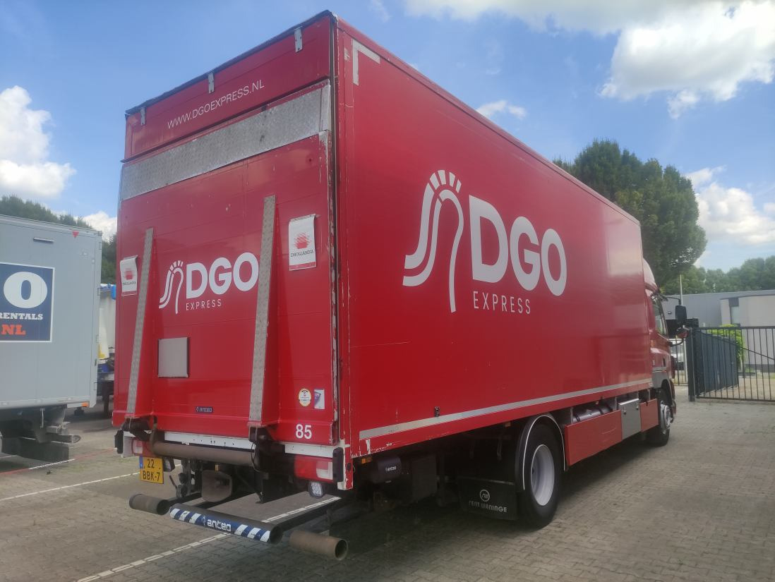 DAF CF 85.410 4x2 Spacecab - Box truck: picture 2 DAF CF 85.410 4x2 Spacecab - Box truck: picture 2