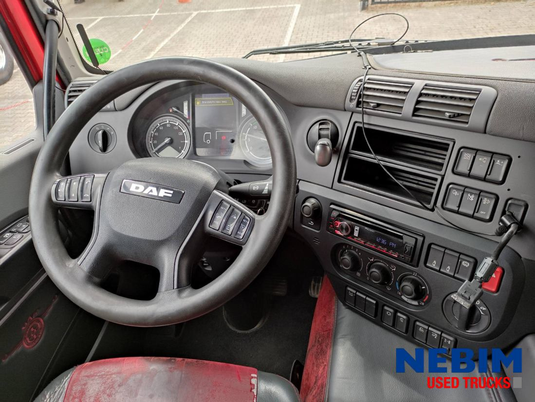 DAF CF 440 6x2 midlift - Space cab - Tractor unit: picture 3 DAF CF 440 6x2 midlift - Space cab - Tractor unit: picture 3