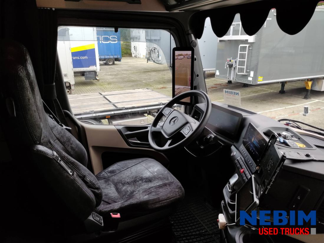 Mercedes-Benz Actros 1843 LS - Mirror Camera - Top Condition - Tractor unit: picture 4 Mercedes-Benz Actros 1843 LS - Mirror Camera - Top Condition - Tractor unit: picture 4