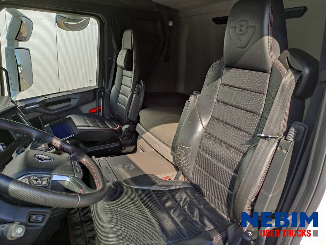 Scania S730 V8 Topline - Retarder - Full AIR - Tractor unit: picture 3 Scania S730 V8 Topline - Retarder - Full AIR - Tractor unit: picture 3