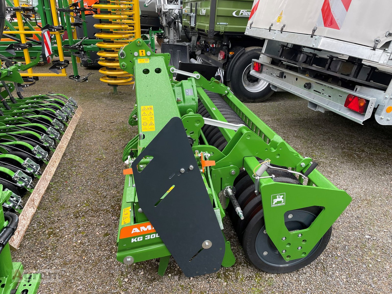 Amazone KG 3001 Spezial Cultimix - Power harrow: picture 3 Amazone KG 3001 Spezial Cultimix - Power harrow: picture 3