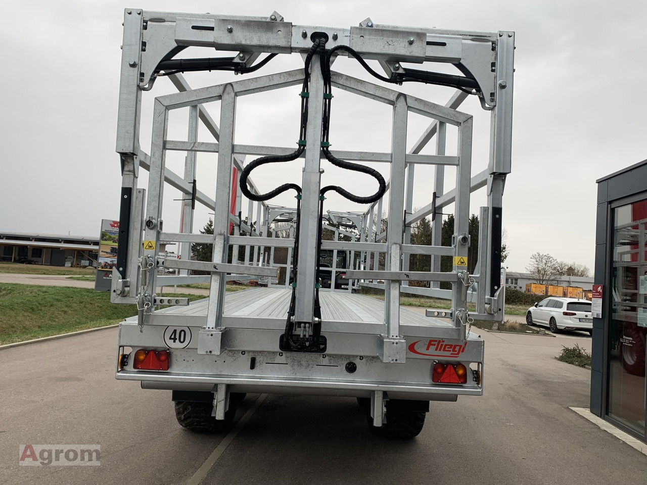 Fliegl DPW 210 BL - Farm platform trailer: picture 4 Fliegl DPW 210 BL - Farm platform trailer: picture 4