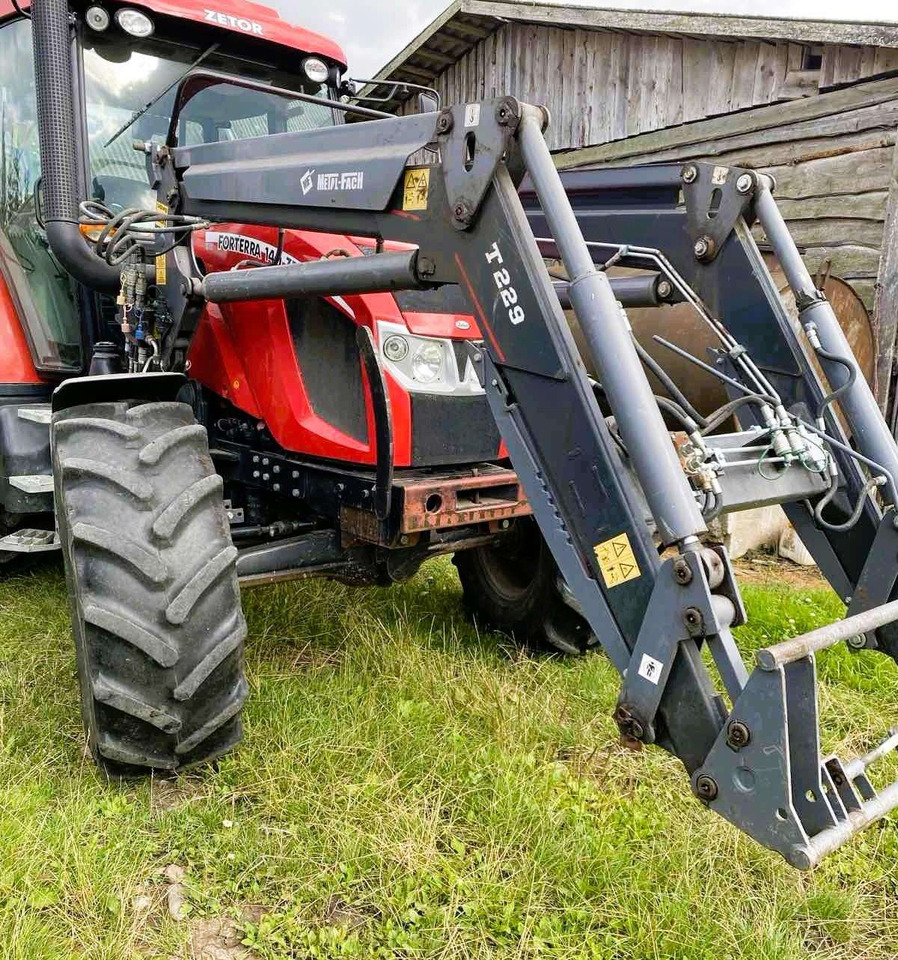 Zetor Forterra 140 - Farm tractor: picture 3 Zetor Forterra 140 - Farm tractor: picture 3