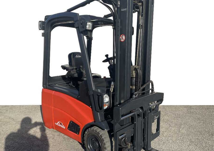 Linde E 16 C-01 (batt. 2017) - Electric forklift: picture 1 Linde E 16 C-01 (batt. 2017) - Electric forklift: picture 1