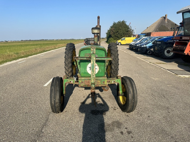 John Deere 1120 - Farm tractor: picture 2 John Deere 1120 - Farm tractor: picture 2