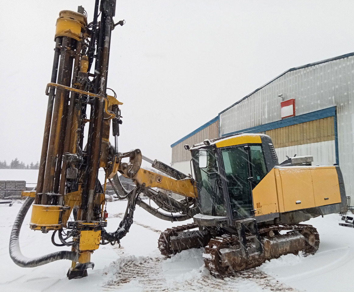 Atlas Copco ROC F9 CR - Drilling rig: picture 2 Atlas Copco ROC F9 CR - Drilling rig: picture 2