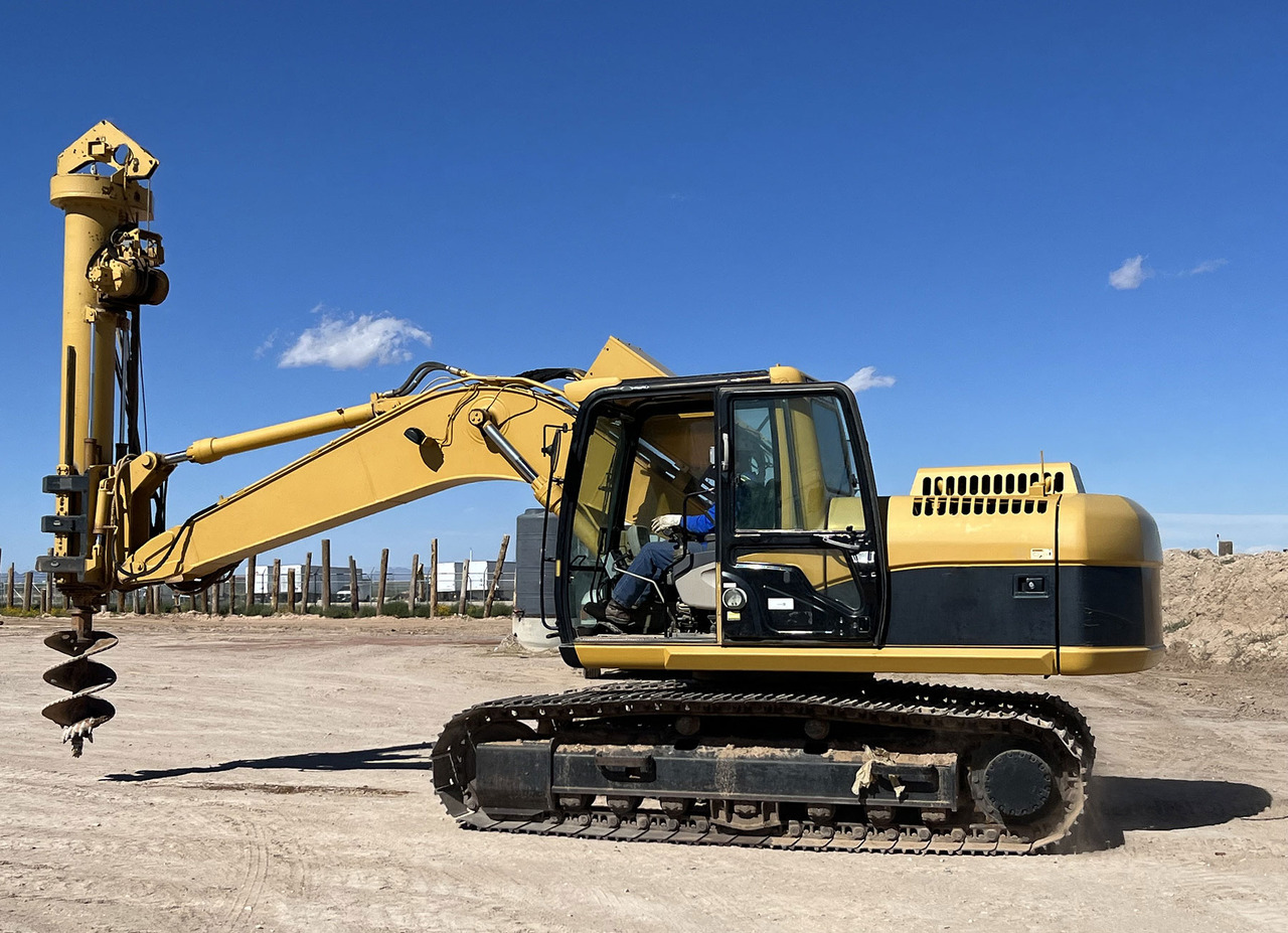 Bay Shore LoDril LM-30 - Pile driver: picture 2 Bay Shore LoDril LM-30 - Pile driver: picture 2