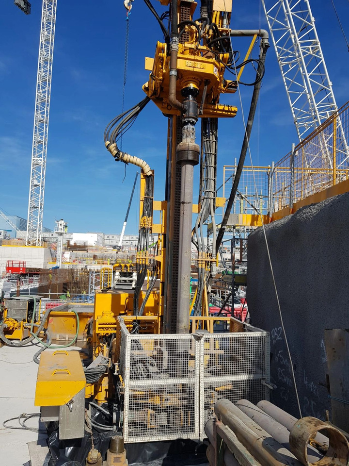 Beretta T152 - Drilling rig: picture 5 Beretta T152 - Drilling rig: picture 5