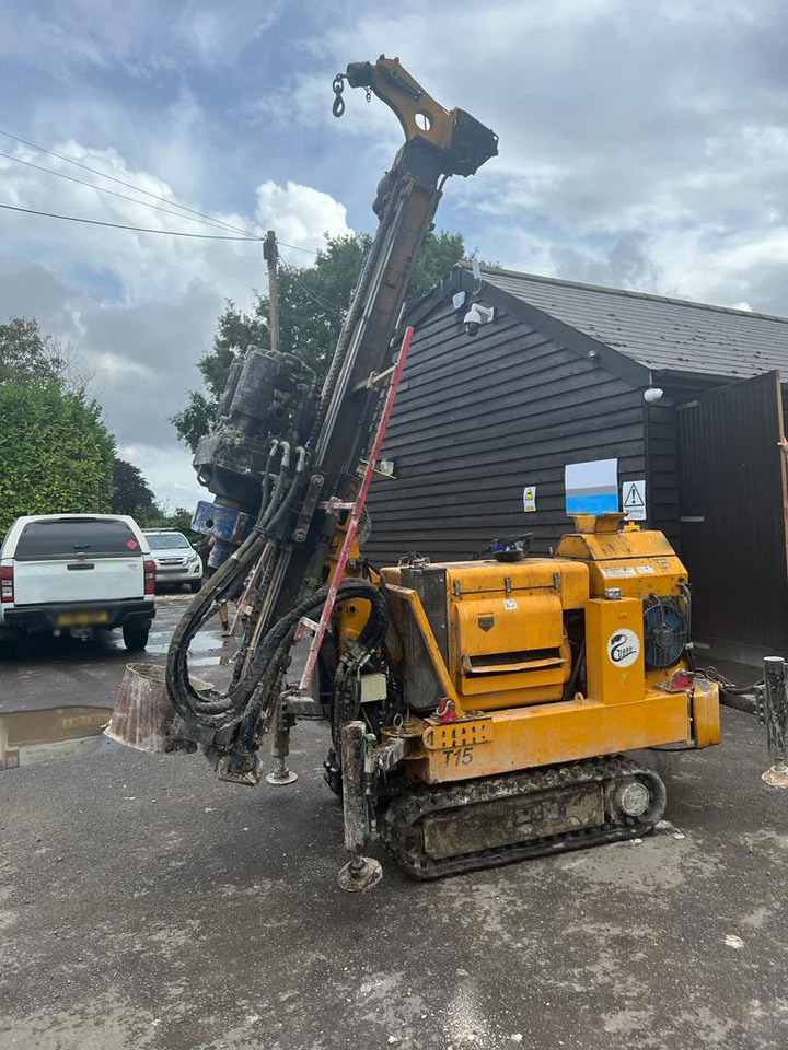 Cobra T-15 - Pile driver: picture 4 Cobra T-15 - Pile driver: picture 4