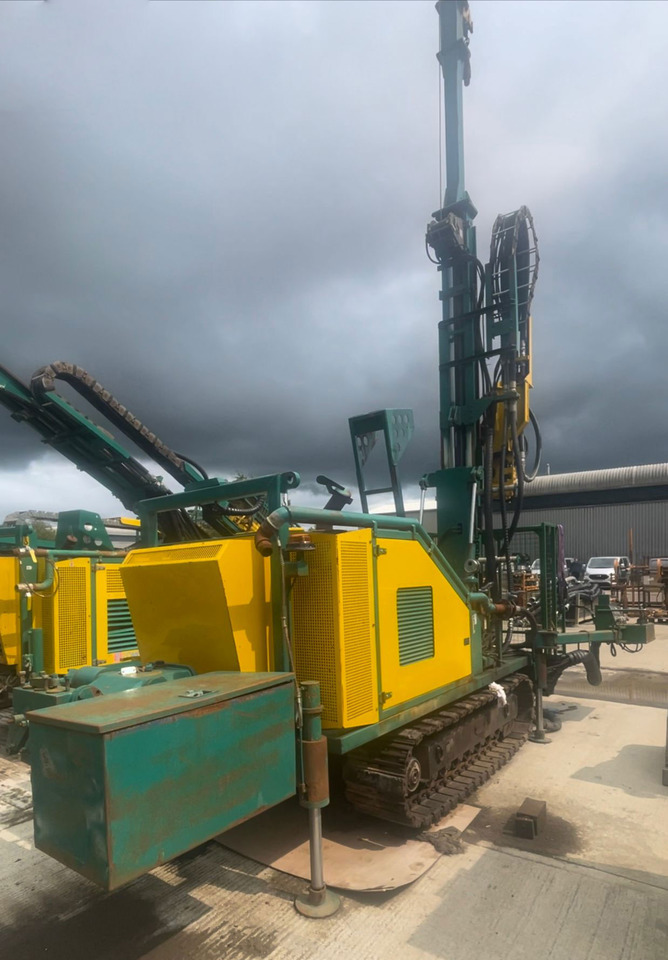 Comacchio MC 450 P - Drilling rig: picture 2 Comacchio MC 450 P - Drilling rig: picture 2